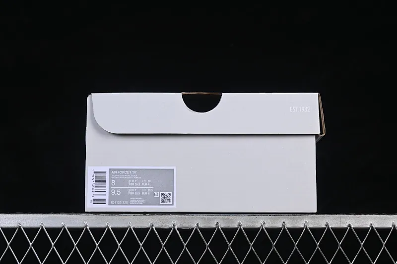 All categories Nk Air Force 1 Air Force series Nk Air Force 1 Low Air Force low-top Nike Air Force 1'07 Low Air Force 1 low-top casual sneakers IQ1122-320